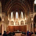 Una investigación ha revelado que varios sacerdotes de la archidiócesis de Chicago cometieron abusos. En la imagen, la catedral del Santo Nombre en esta ciudad de Illinois (Estados Unidos). (prayitnophotography / Flickr)