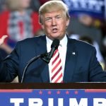 El expresidente Donald Trump ha sido acusado de delitos federales, lo que puede influir en su carrera electoral (Gage Skidmore/ Flickr)