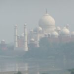 Imagen de archivo del Taj Mahal oculto por la contaminación del aire (Vishal Bhargav Flickr)