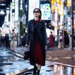 Esta imagen de una mujer caminando por Tokio ha sido creada por inteligencia artificial a partir de indicaciones humanas (Sora/OpenAI) ​ Detectado: español catalán español inglés catalán español inglés Texto original Esta imagen de una mujer caminando por Tokio ha sido creada por inteligencia artificial a partir de indicaciones humanas (Sora/OpenAI)