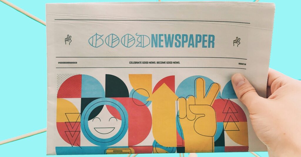 Basta con realizar una búsqueda rápida en buscadores como Google para comprobar que las buenas noticias sí aparecen en los medios (Unsplash)