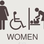 ¿Cambiar a los bebés es solo responsabilidad de las mujeres? En muchos bares y restaurantes, solo ellas pueden hacerlo. (Archivo)