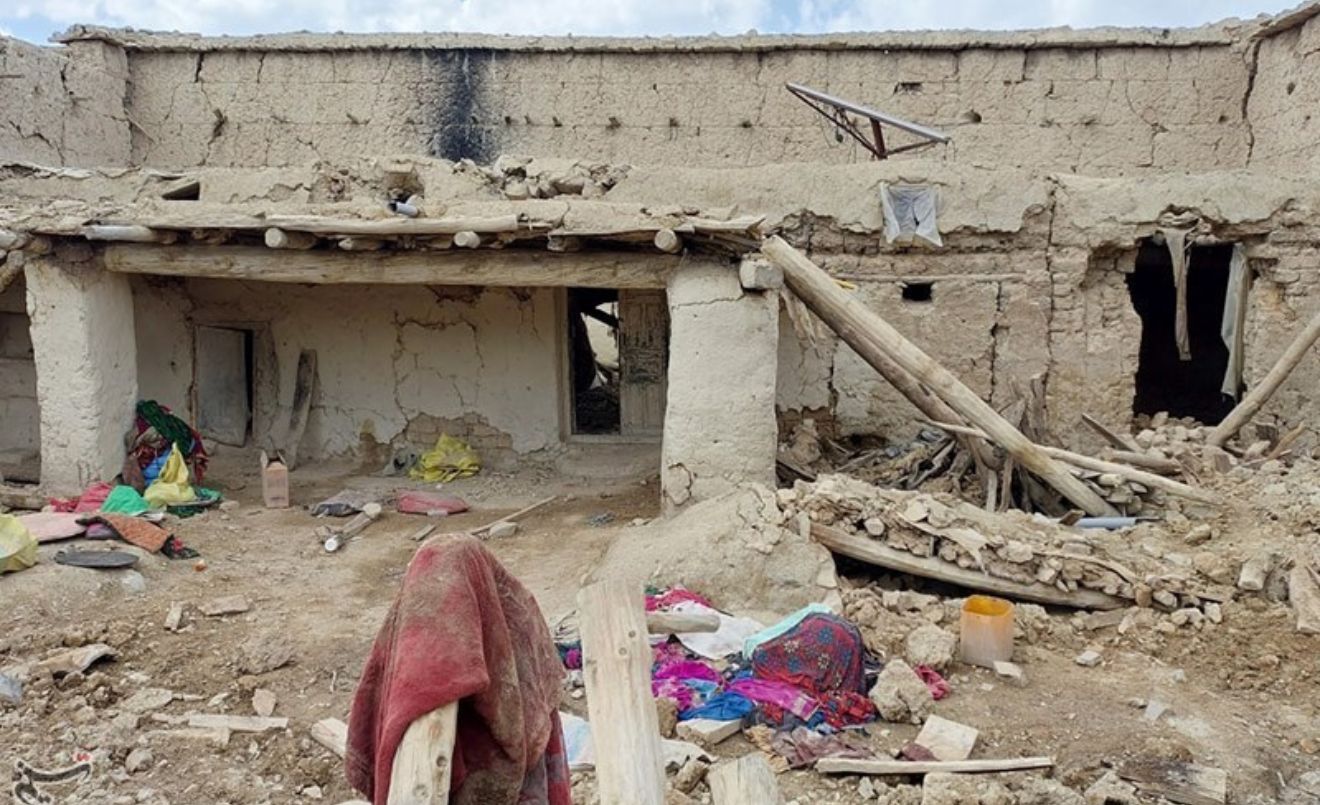 Devastación provocada por el terremoto de magnitud 6 en Afganistán en el año 2022 (Tasnim News Agency-Wikimedia Commons)