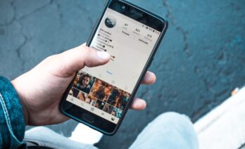 A través de las redes sociales nos llegan muchas noticias falsas (Pixabay)