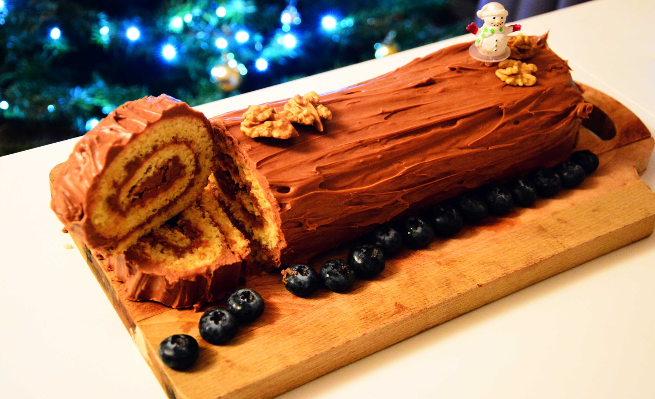 El Bûche de Noël –tronco de Navidad– es un pastel típico de Francia/Mitantig-Wikimedia Commons